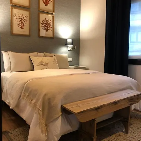 Semesterbostad Cerquide3 *